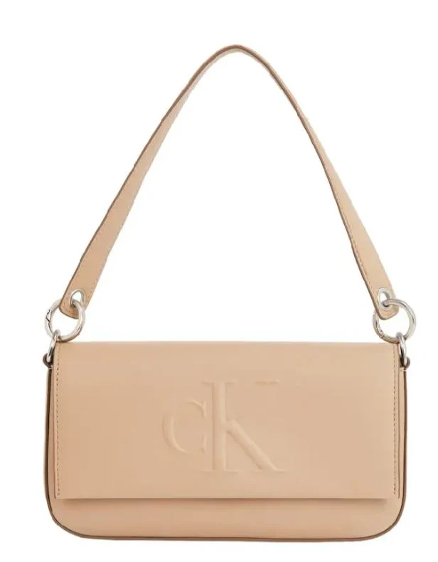 BOLSO CALVIN KLEIN SCULPTED FLAP MUJER - Image 2