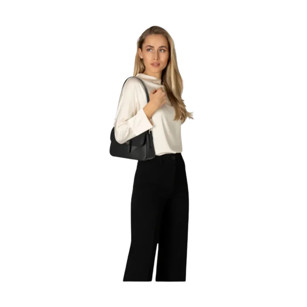 BOLSO LACOSTE FLAP CROSSOVER MUJER - Image 2