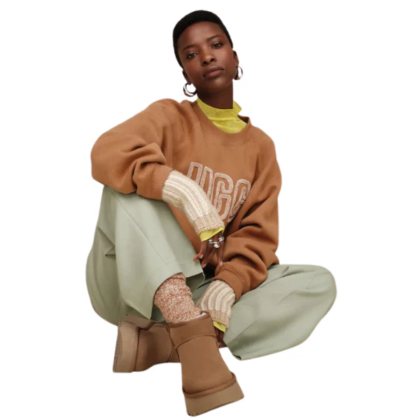 BOTAS CLASSIC ULTRA MINI NEW HEIGHTS MUJER - Image 4