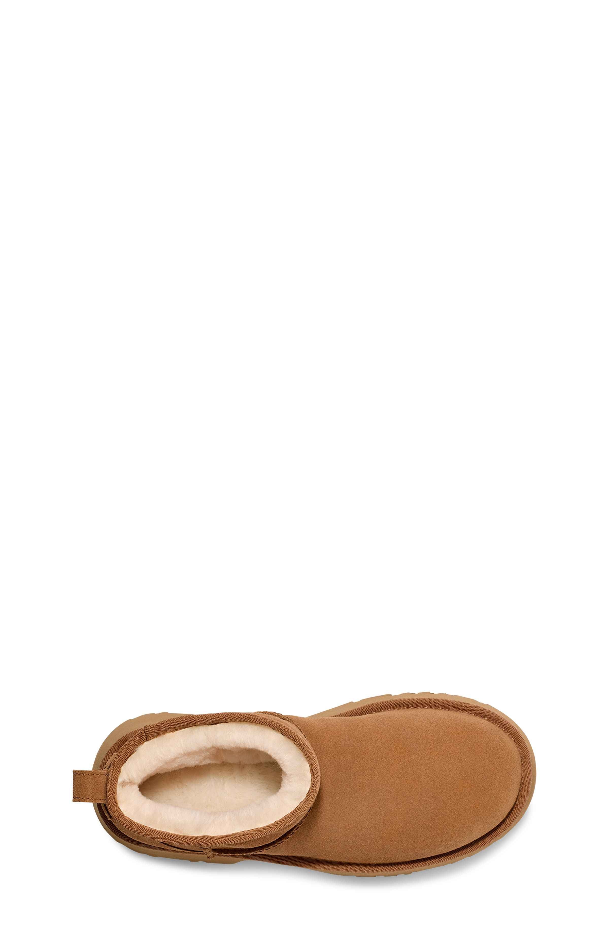 BOTAS CLASSIC ULTRA MINI NEW HEIGHTS MUJER - Image 5