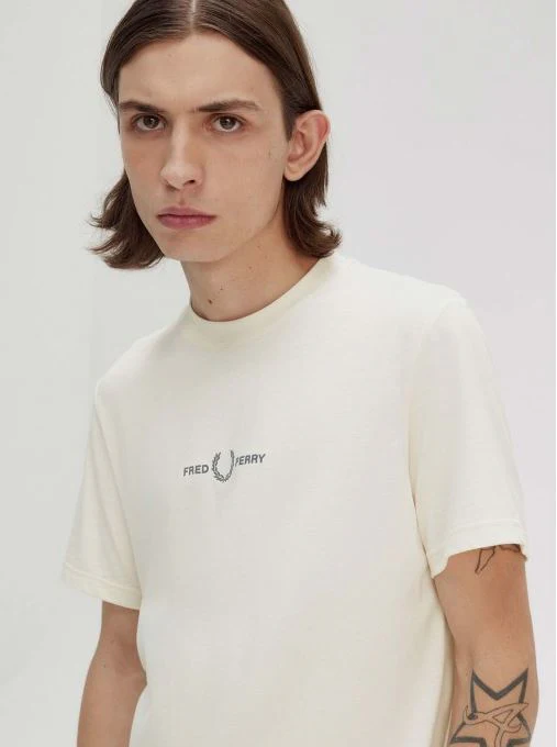 CAMISETA FRED PERRY EMBROIDERED HOMBRE - Image 2