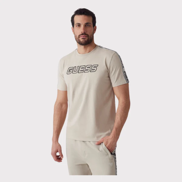 CAMISETA GUESS ARLO CN HOMBRE - Image 2