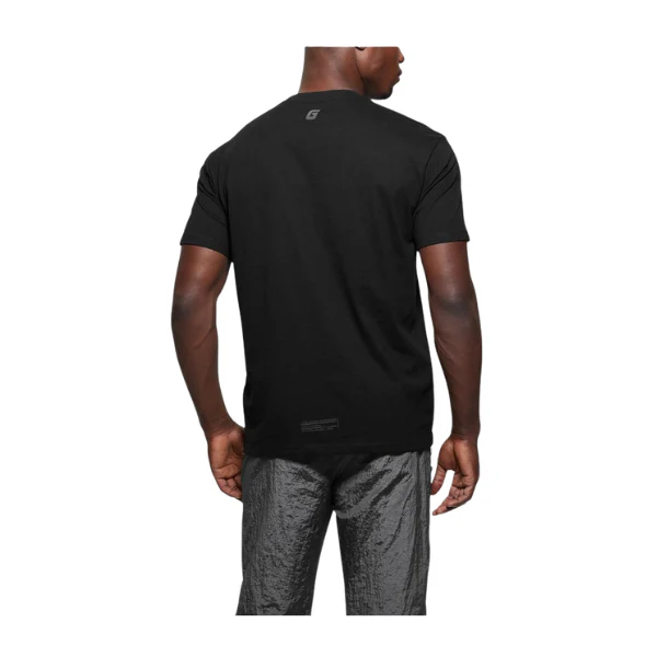 CAMISETA GUESS AZHA CN OVER HOMBRE - Image 2