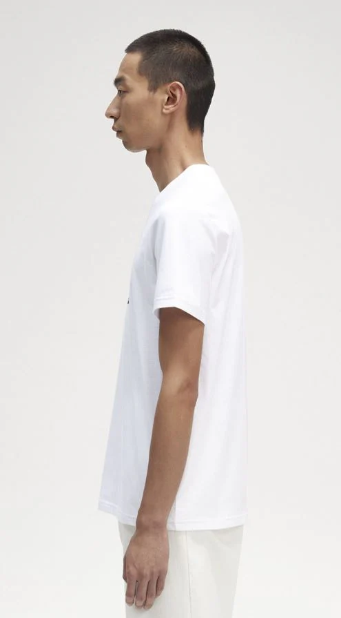 CAMISETA LAUREL WREATH FRED PERRY HOMBRE - Image 2