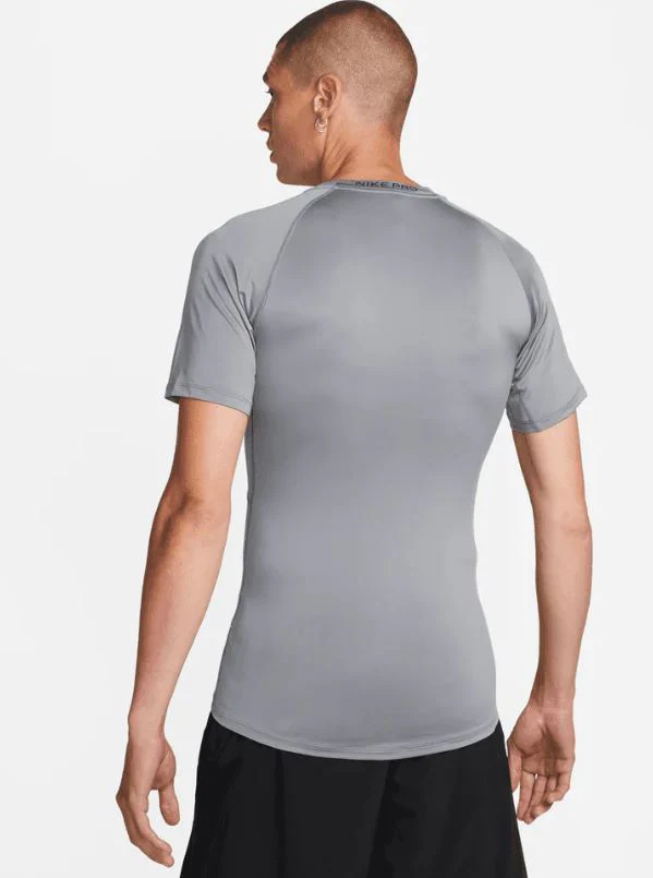 CAMISETA NIKE PRO DRI-FIT TIGHT HOMBRE - Image 2