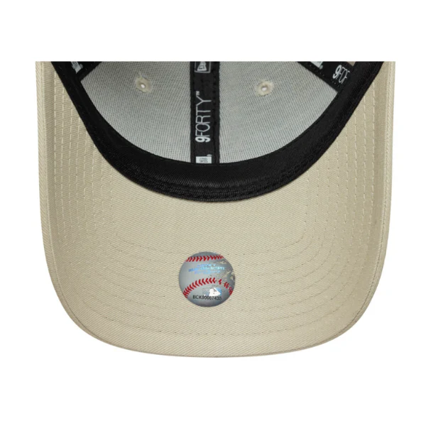 GORRA NEW ERA NEW YORK YANKEES MUJER - Image 3