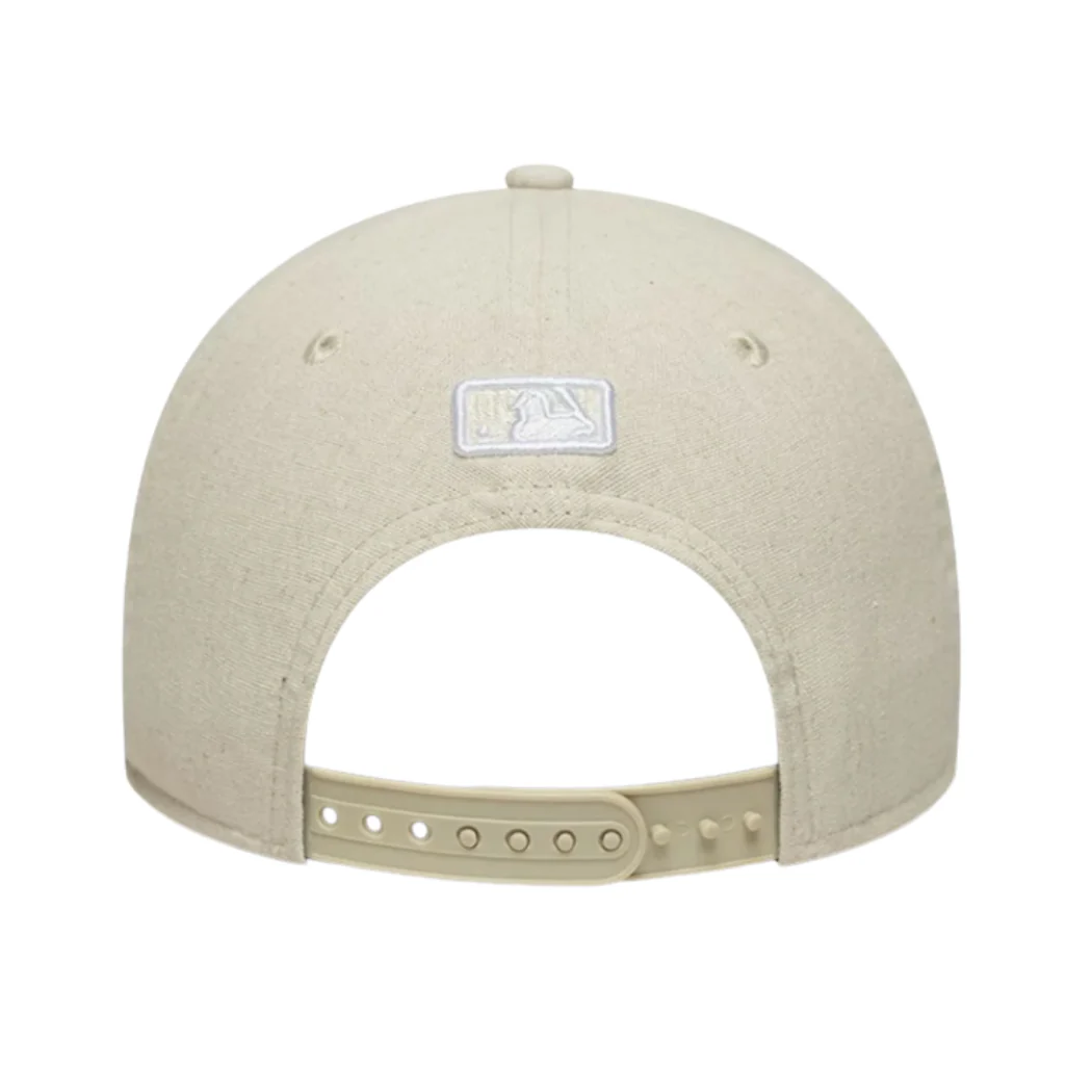 GORRA NEW ERA NEW YORK YANKEES MUJER - Image 3