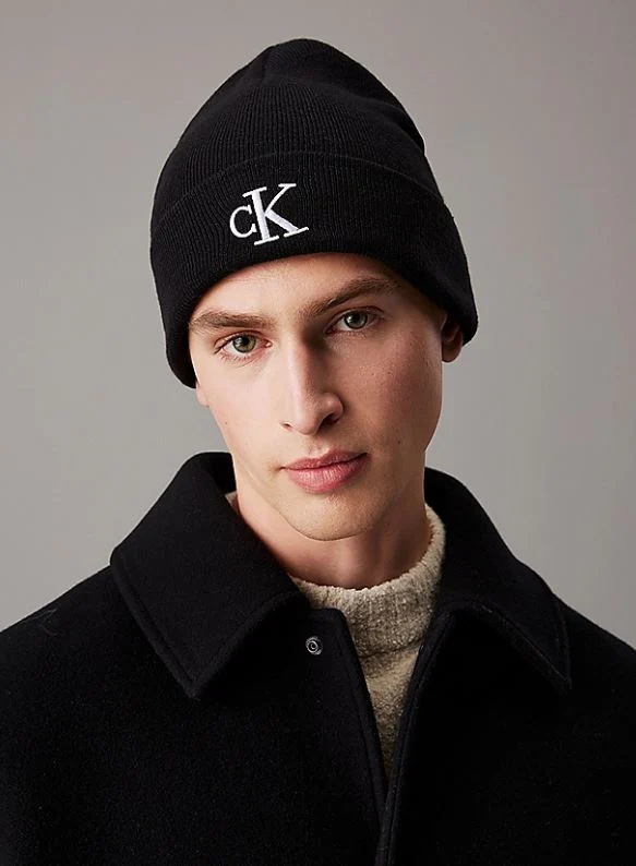 GORRO CALVIN KLIEN MONOGRAM HOMBRE