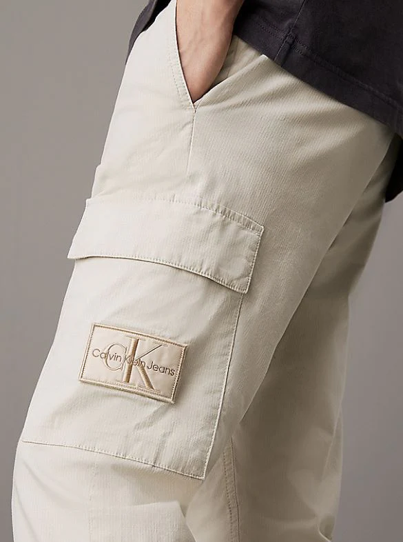 PANTALON CALVIN KLEIN CARGO HOMBRE - Image 3