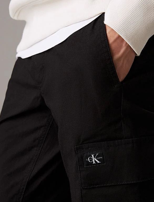 PANTALON CALVIN KLEIN CARGO HOMBRE - Image 3