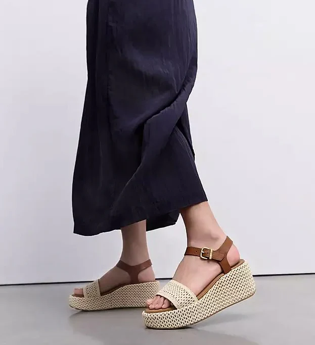 SANDALIA FITFLOP PLATFORMS WOVEN MUJER - Image 5