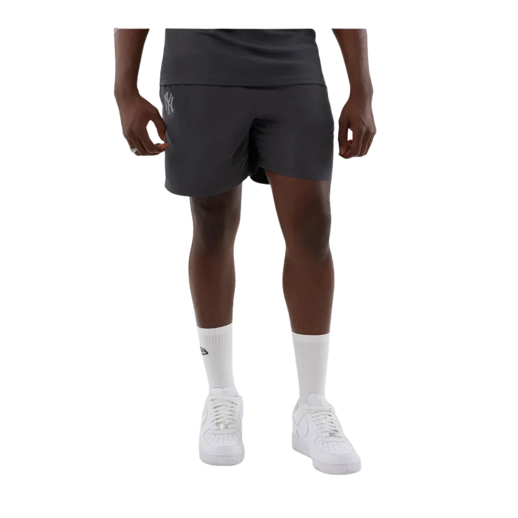 SHORT NEW ERA NEW YORK YANKEES HOMBRE