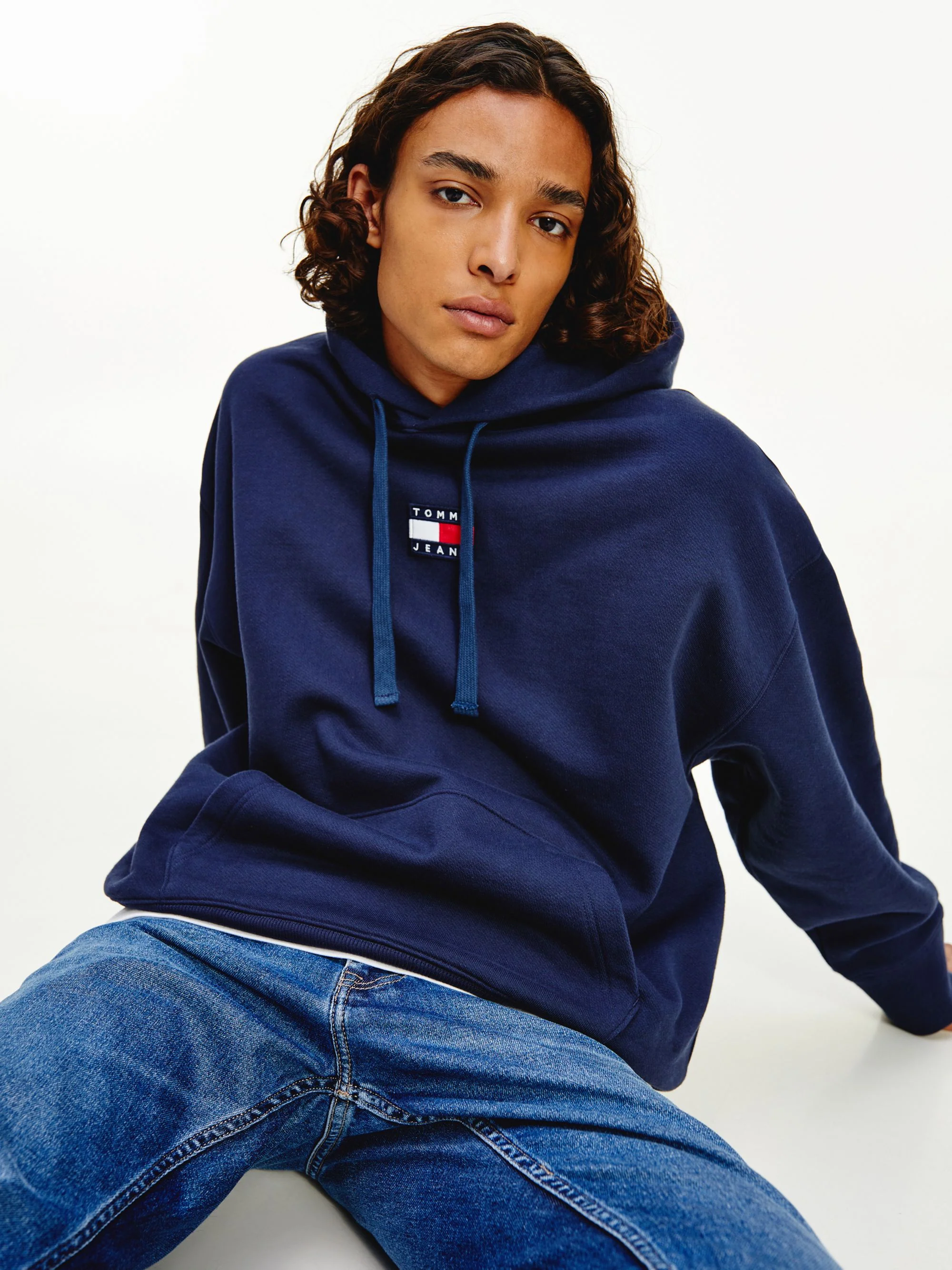 SUDADERA BADGE TOMMY HILFIGER HOMBRE - Image 2